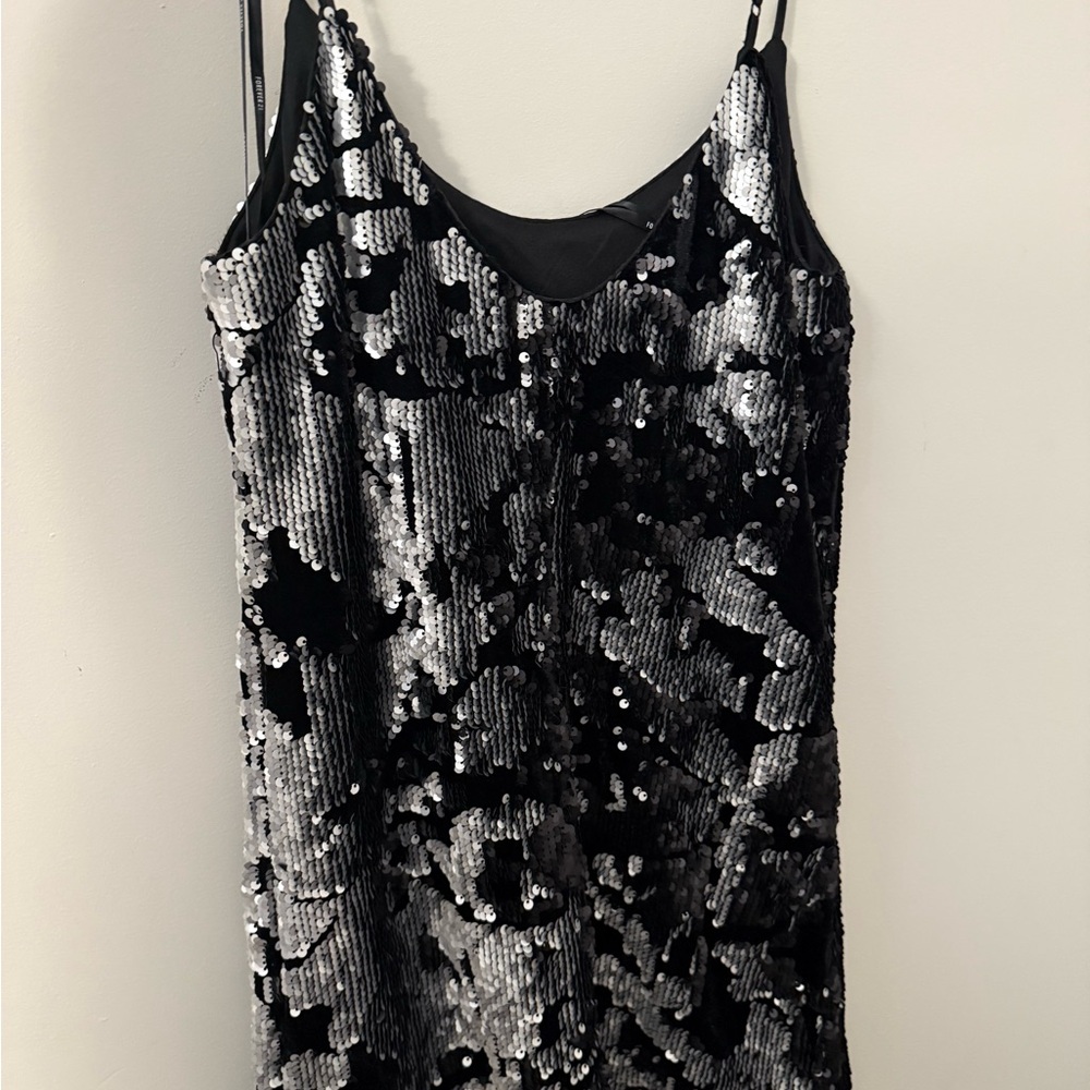 Forever 21 Black and Silver Sequin Camisole
